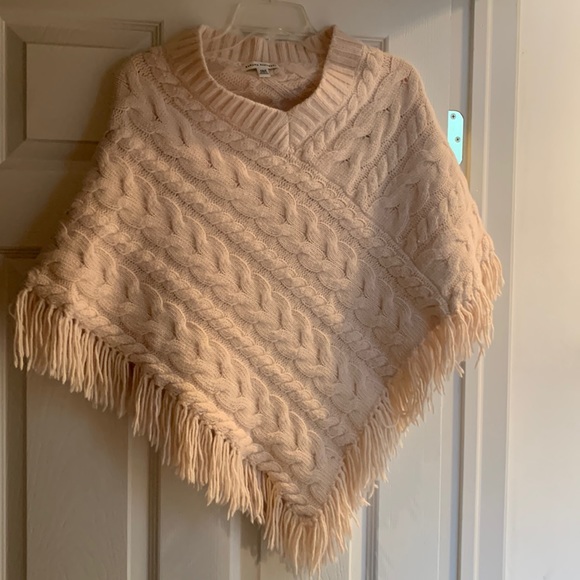 Banana Republic Sweaters - Banana Republic XS/S shawl/ poncho lite pink, with fringe